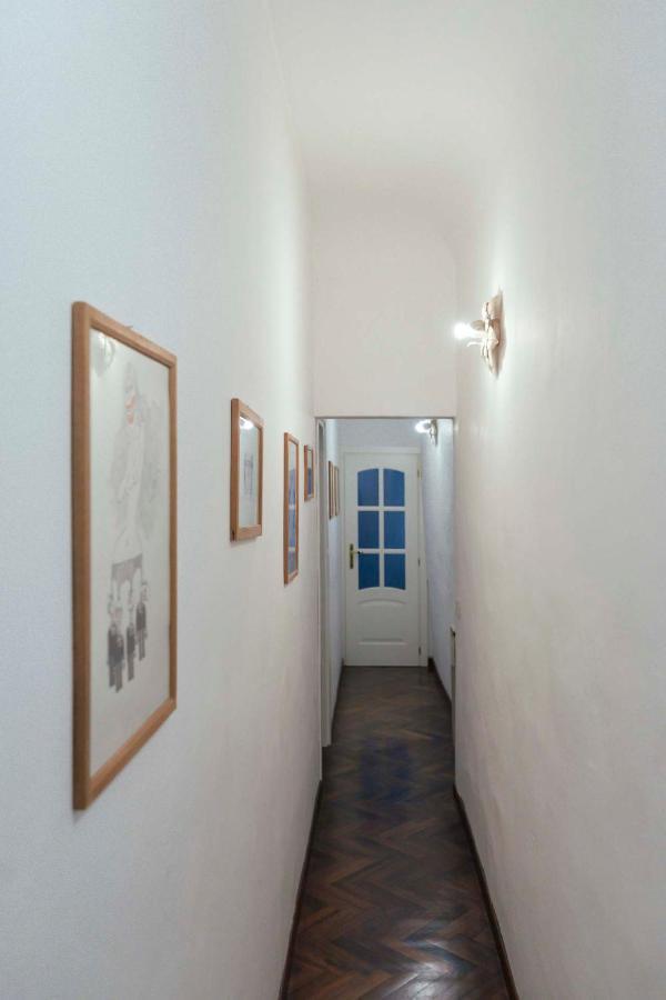 The Pitti Courtyard Florence Exterior photo